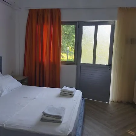 Bunec Seascape Piqeras