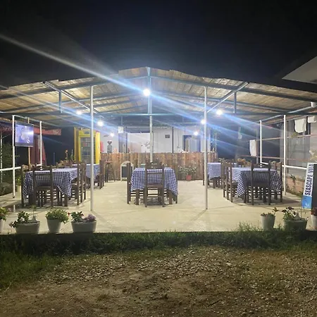 Bunec Seascape מלון *