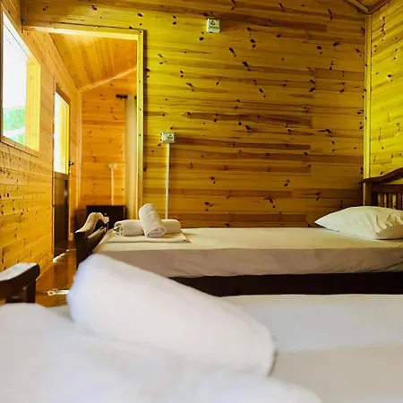 Bunec Seascape Hotel *