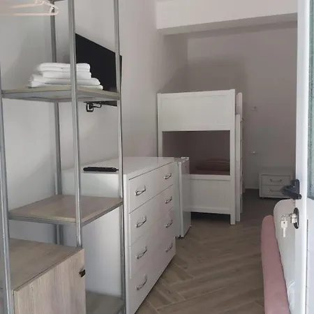 Bunec Seascape Hotel *