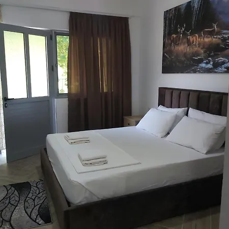 Hotel Bunec Seascape Piqeras