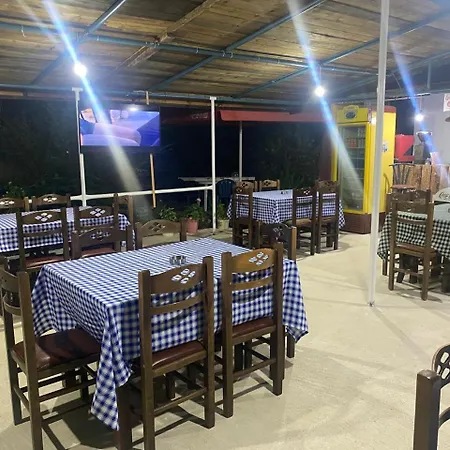 Hotel Bunec Seascape Piqeras