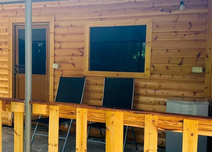 Bunec Seascape Hotel *