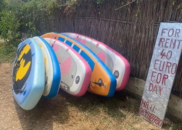 Bunec Seascape Hotel Piqeras